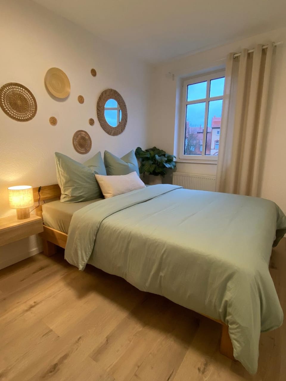 Bed, Bedroom