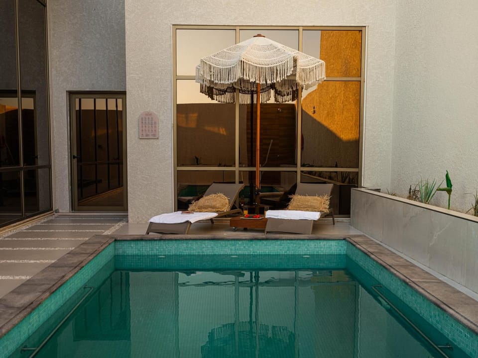 Pool view, Swimming pool, Swimming pool