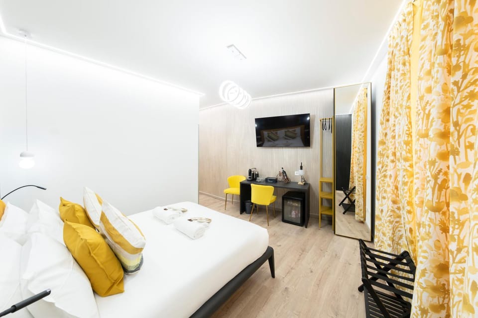 Teulada Luxury Rooms Bed and Breakfast in Rome