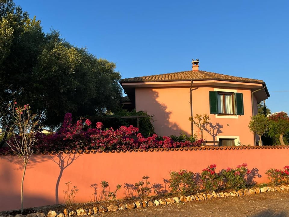 Domo Rosada Apartment in Sardinia