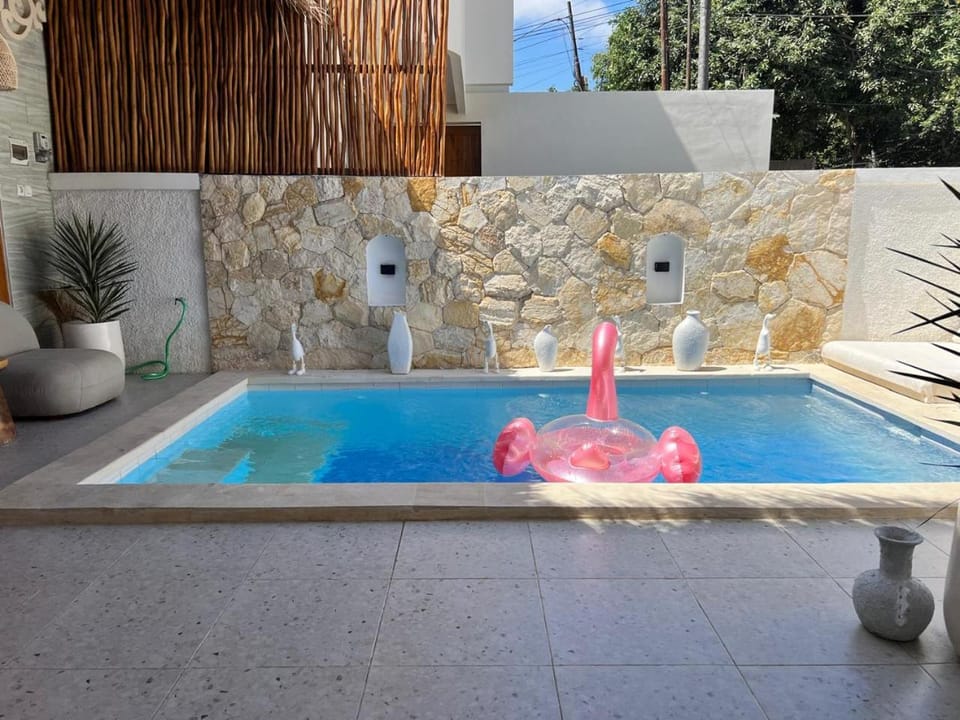Day, Pool view, Swimming pool