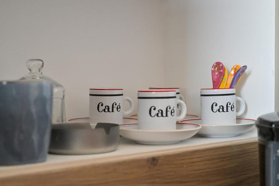 Coffee/tea facilities