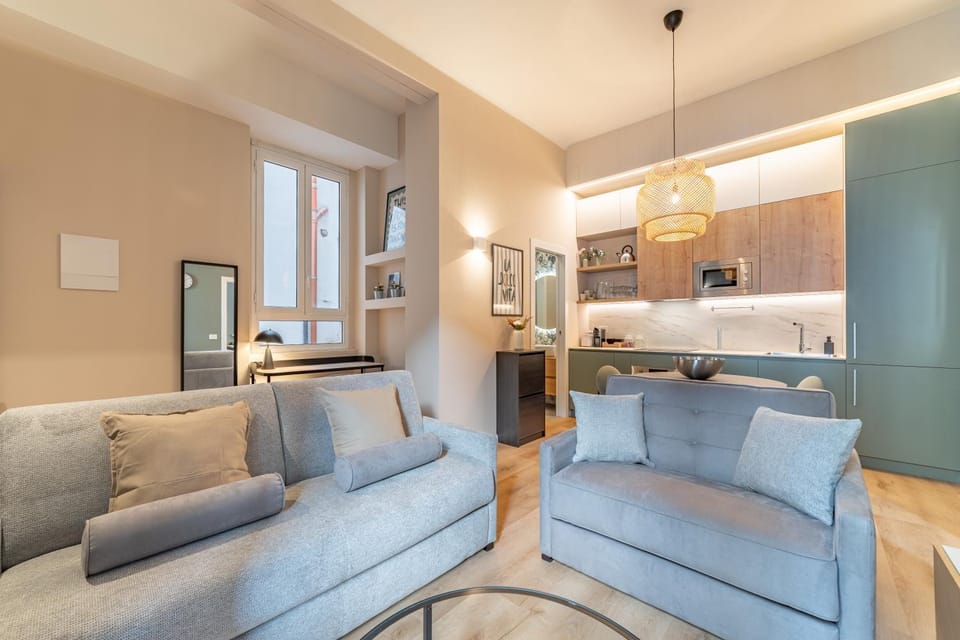 Living room, Photo of the whole room, Seating area