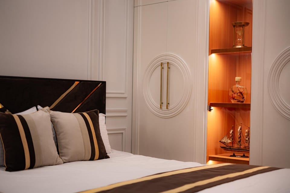 Bed, Bedroom, wardrobe