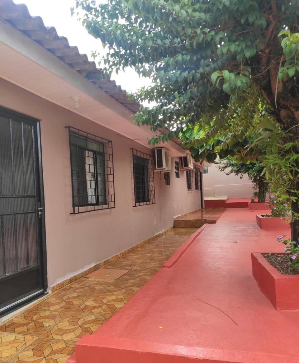 Kitnet confortável Vila Iolanda Apartment in Foz do Iguaçu