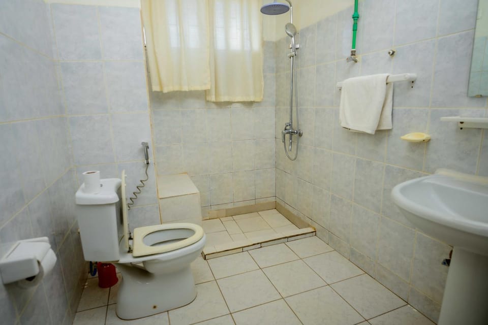 Quality Inn Motel, Nyanza Bed and Breakfast in Africa