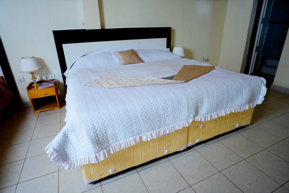 Quality Inn Motel, Nyanza Bed and Breakfast in Africa