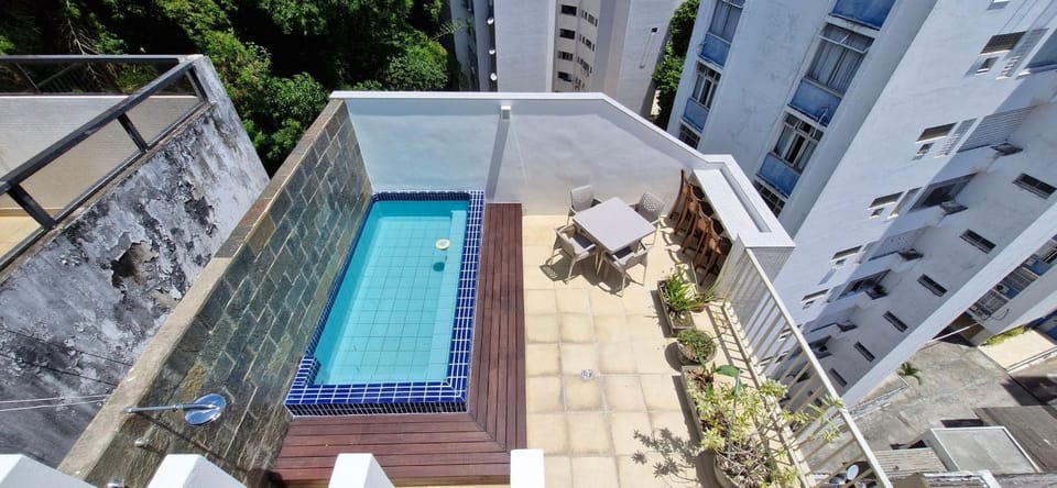Bedroom, Pool view