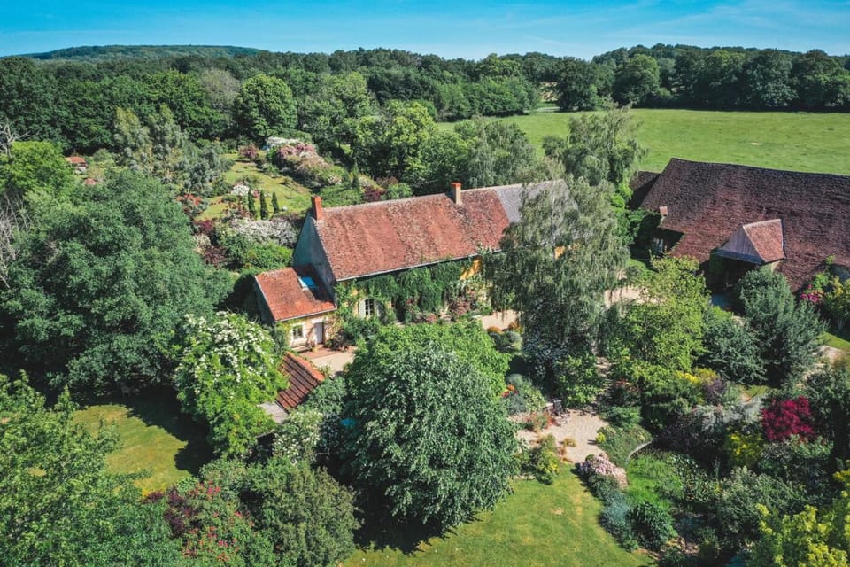 Property building, Bird's eye view
