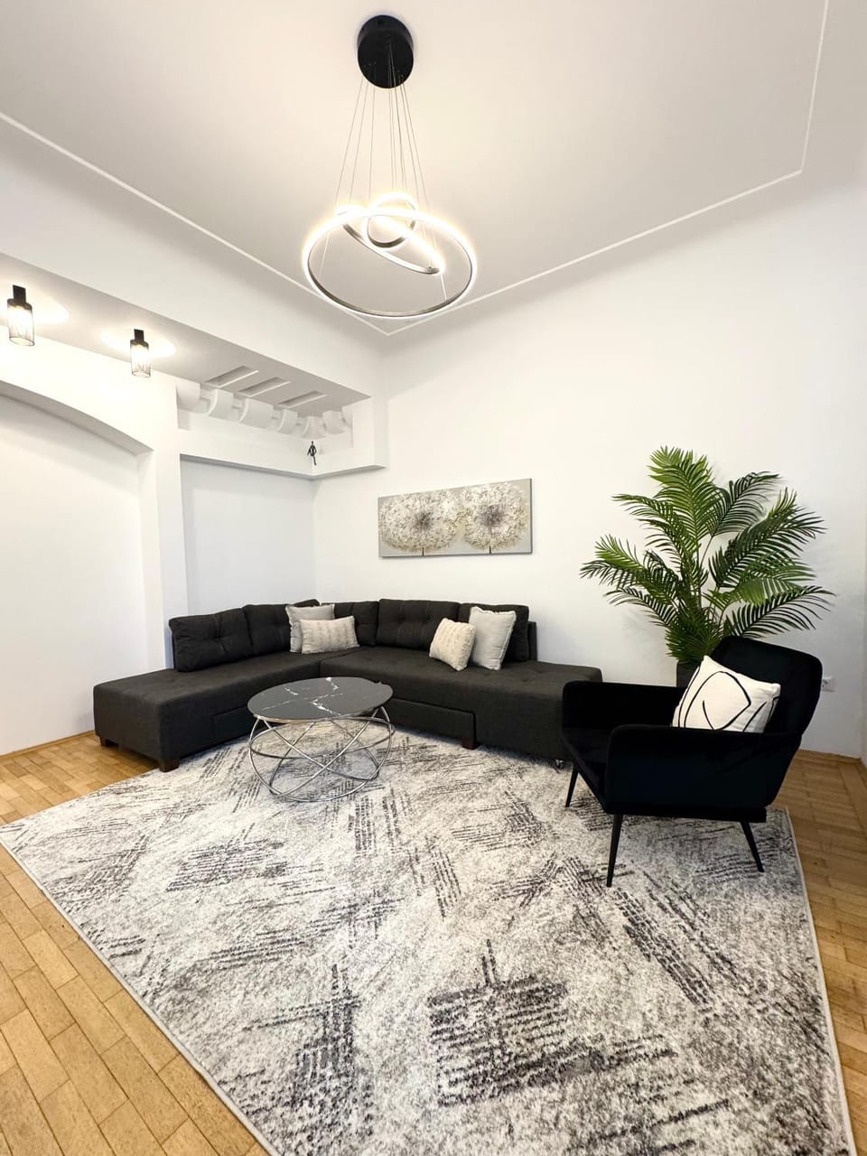 Living room, Seating area