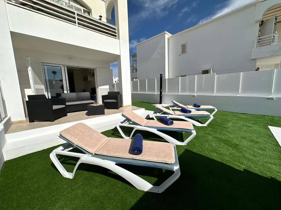 Patio, Garden, Garden view