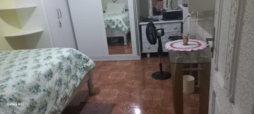 Casa com 03 Apartamentos e Área de Cobertura Apartment in Belém