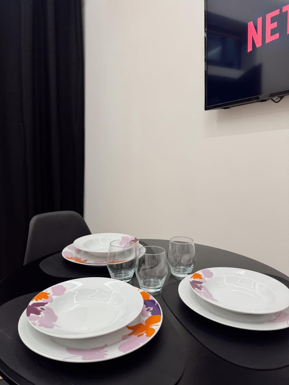 TV and multimedia, Dining area