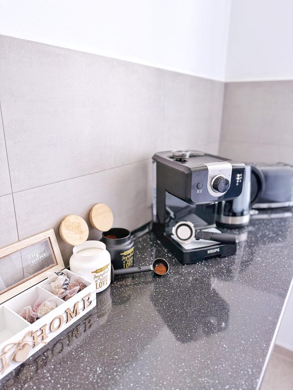 Coffee/tea facilities, Kitchen or kitchenette, minibar, toaster