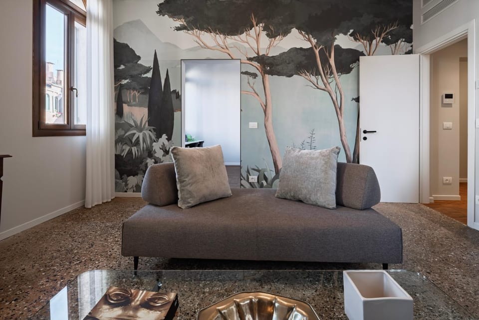 Ca' Vida Trifora Apartment in San Marco