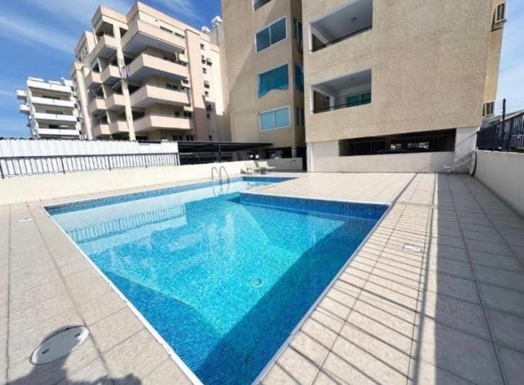 Serenity Sunset Holiday Apt - Larnaca Apartment in Larnaca
