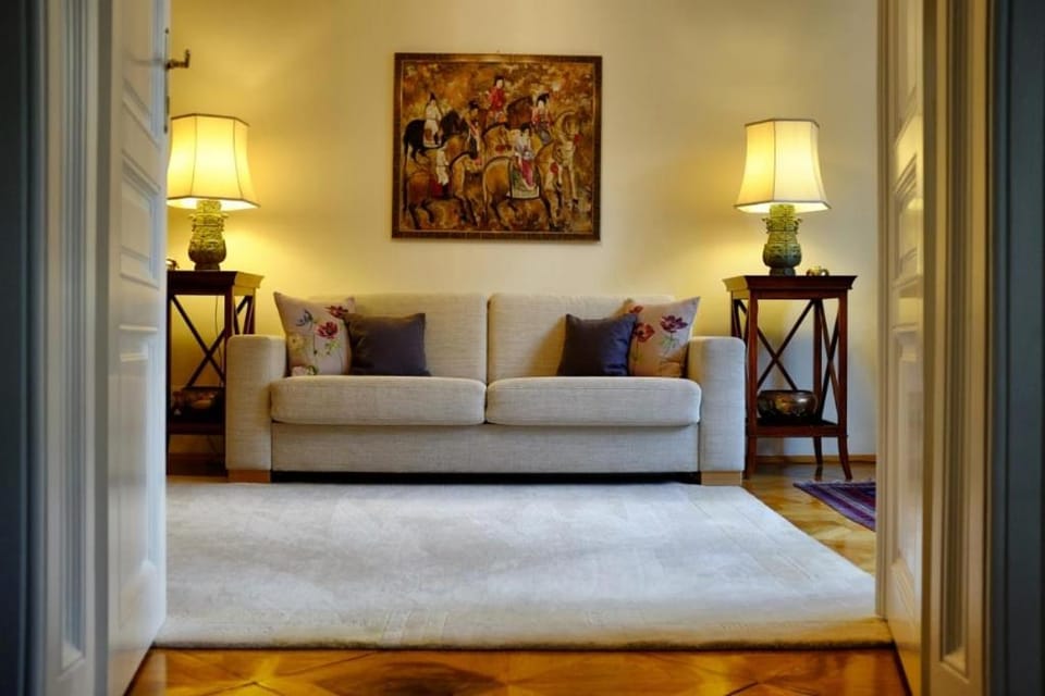 Altbauapartment am Stadtpark mit Uhrturmblick Apartment in Styria
