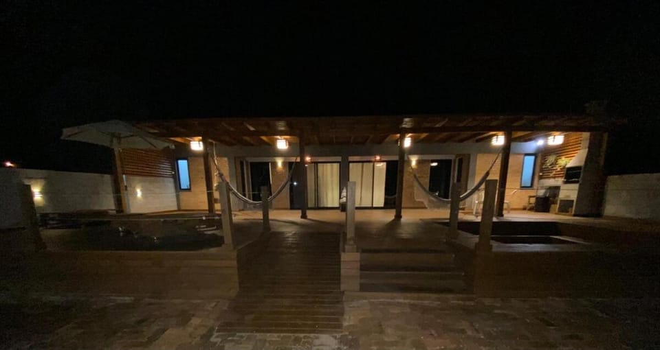 Casa SiM - Praia do Rosa House in Imbituba