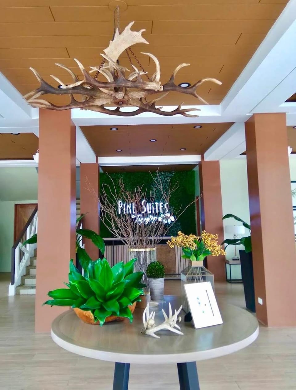 Anne's Place Pine Suites Tagaytay Apartment hotel in Tagaytay