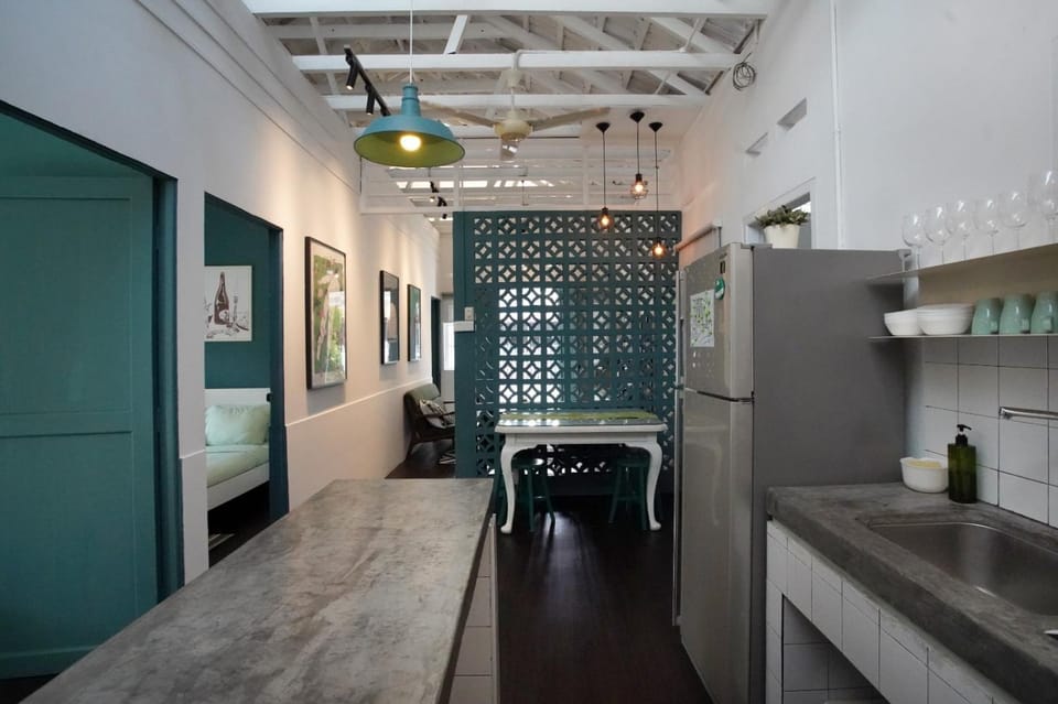 Stay SongSong Mount Erskine House in George Town