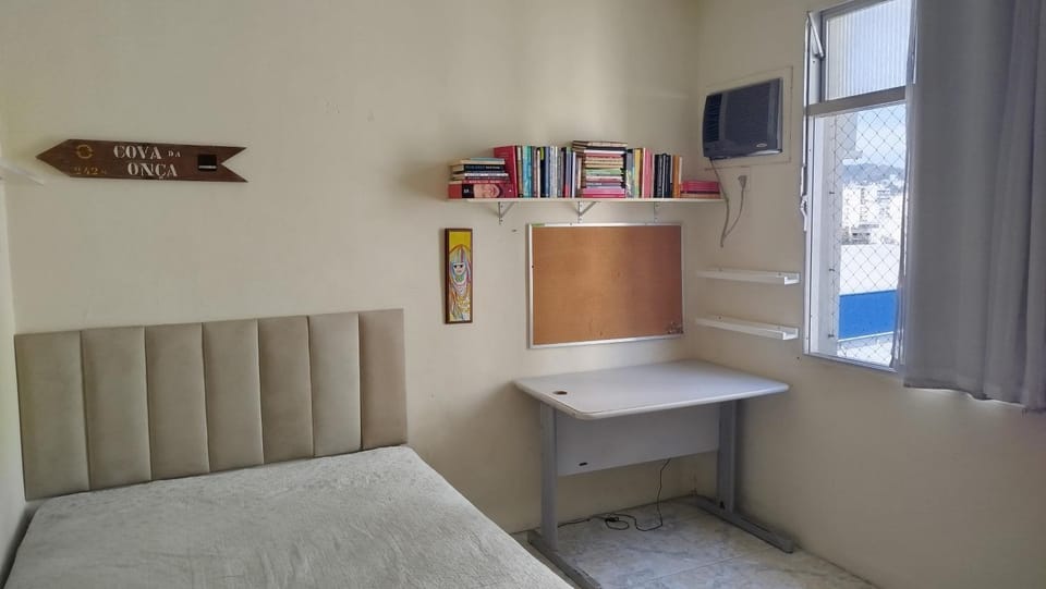 Quarto Simples Feminino Vacation rental in Rio de Janeiro