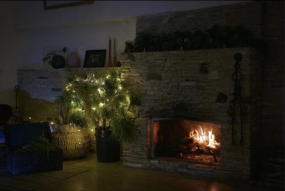 Province style 2 floor house with the garden, roof and fireplace Bed and Breakfast in Haifa