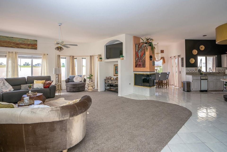 Desert Glam on the Golf Course House in Lake Havasu City