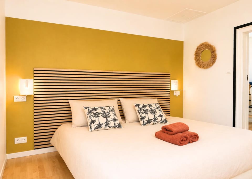 TV and multimedia, Photo of the whole room, Bedroom, towels