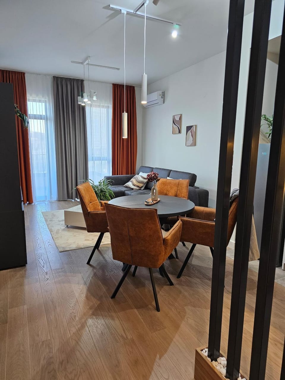 Living room, Seating area, Dining area