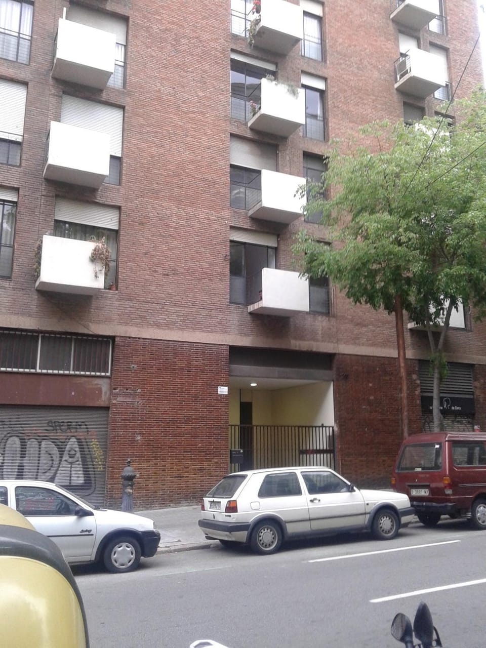 Property building, Day