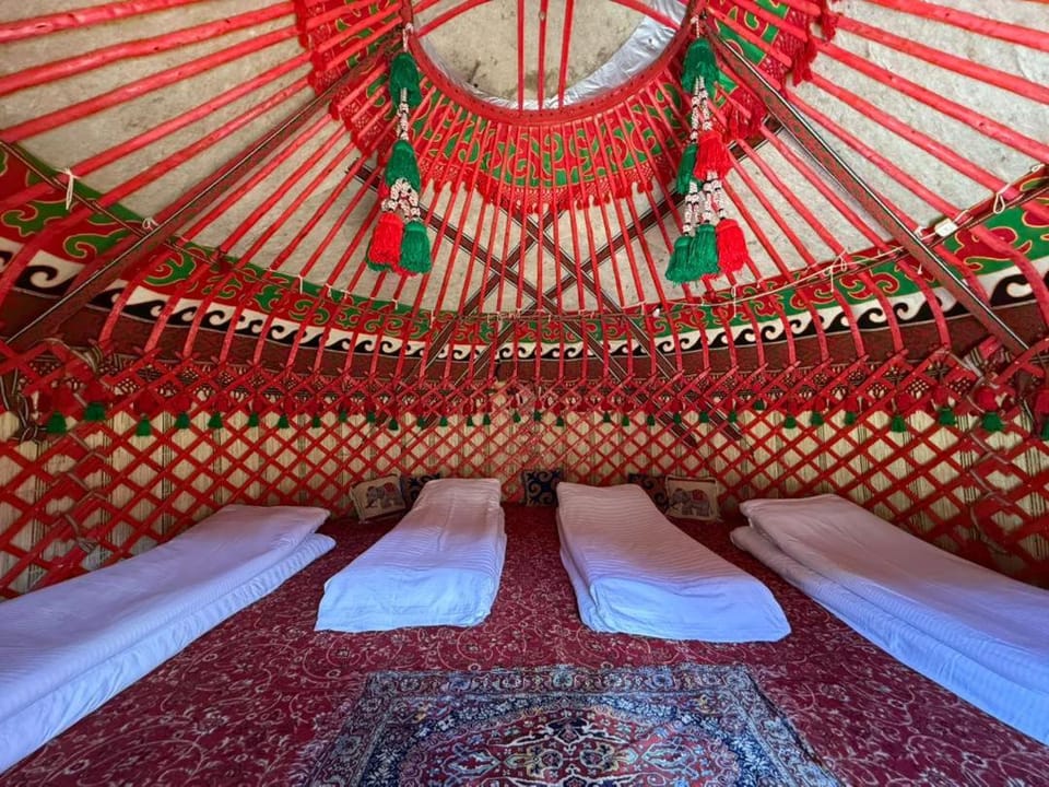 Bed, Photo of the whole room