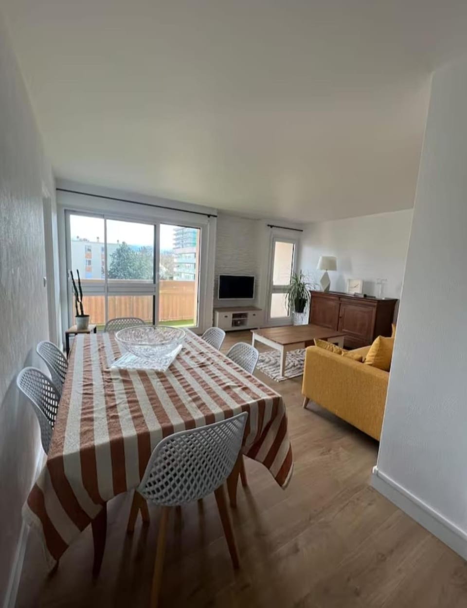 Appartement de la Famille Chat Apartment in Le Mans