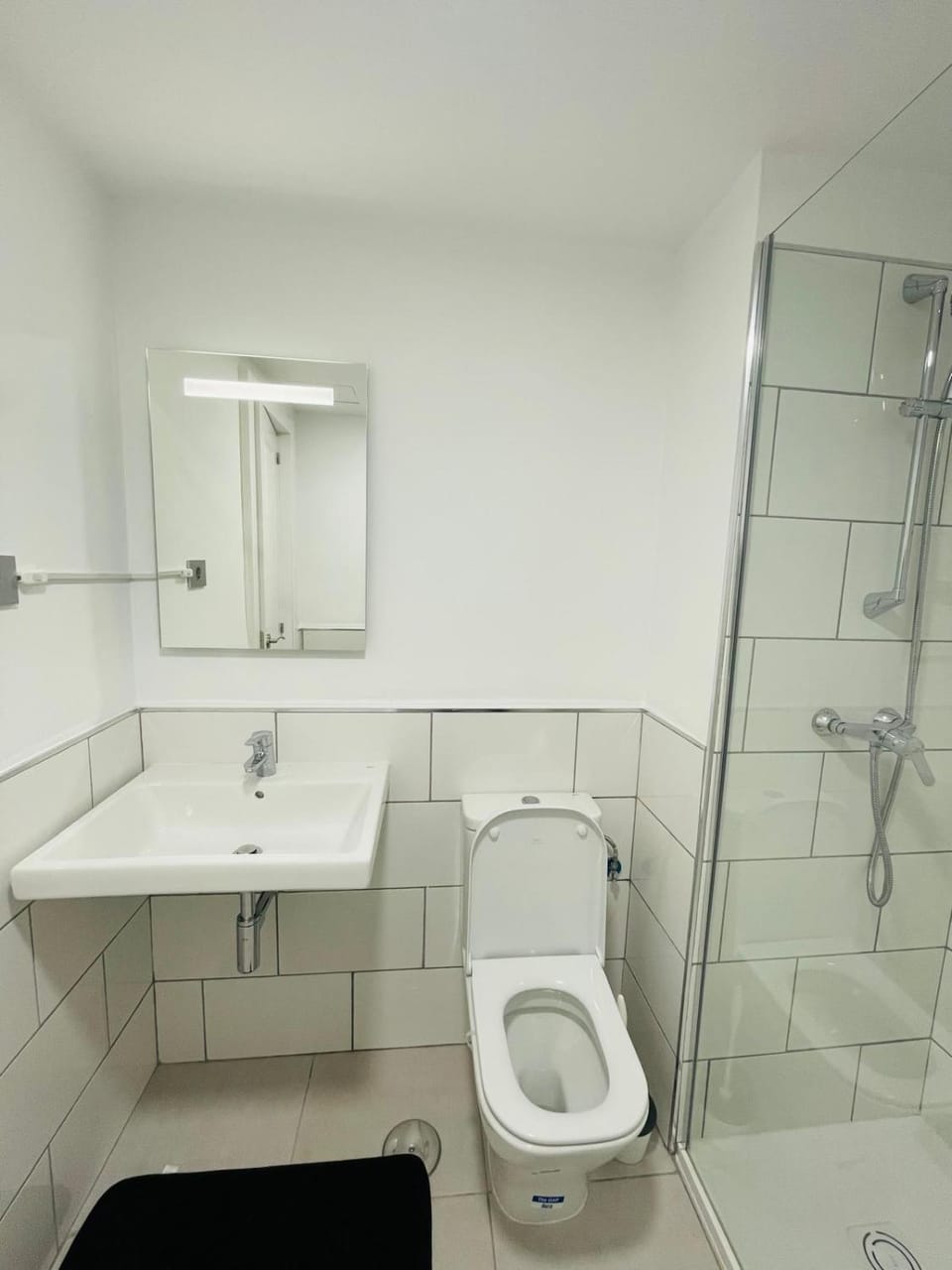 Shower, Toilet, Bathroom