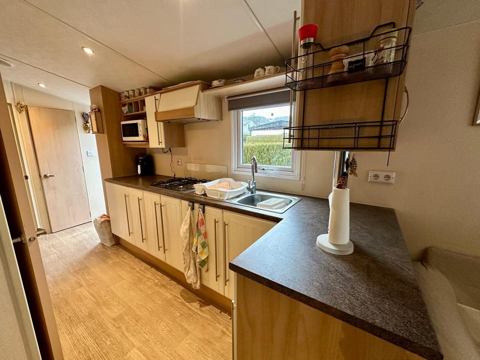 Logement vacances Yvoir avec piscine et deux chambres Campground/ 
RV Resort in Wallonia, Belgium