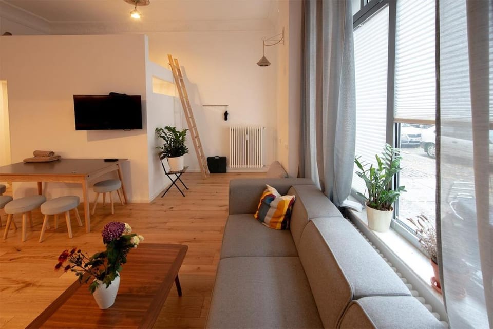Urban Studio in Friedrichshain-Kreuzberg Apartment in Berlin