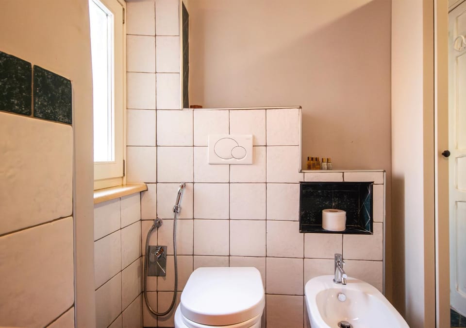 Toilet, Bathroom, bidet