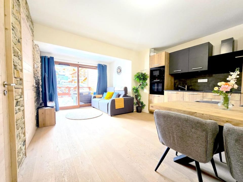 Incroyable T2 neuf et spacieux - Garage privé Apartment in Huez