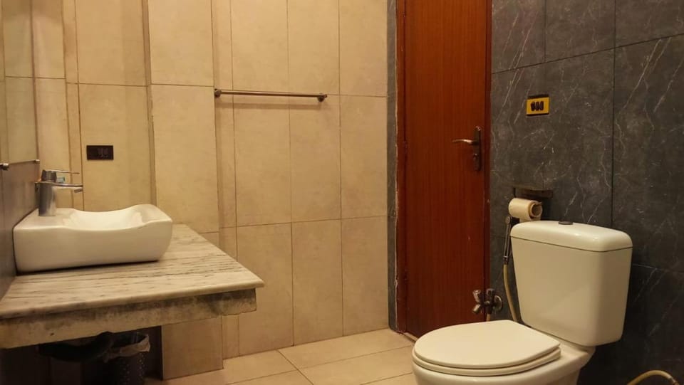 Royalz Hotel Hotel in Lahore