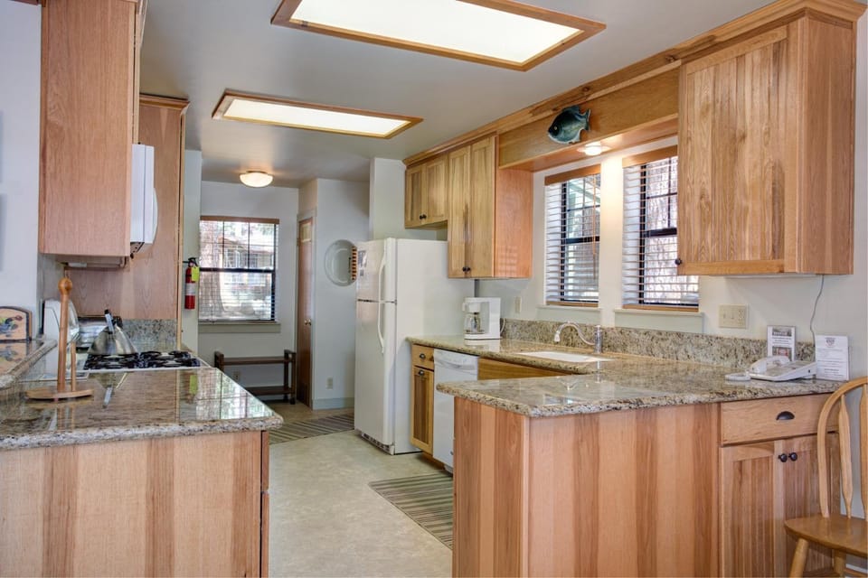 Wawona Retreat House in Sierra Nevada