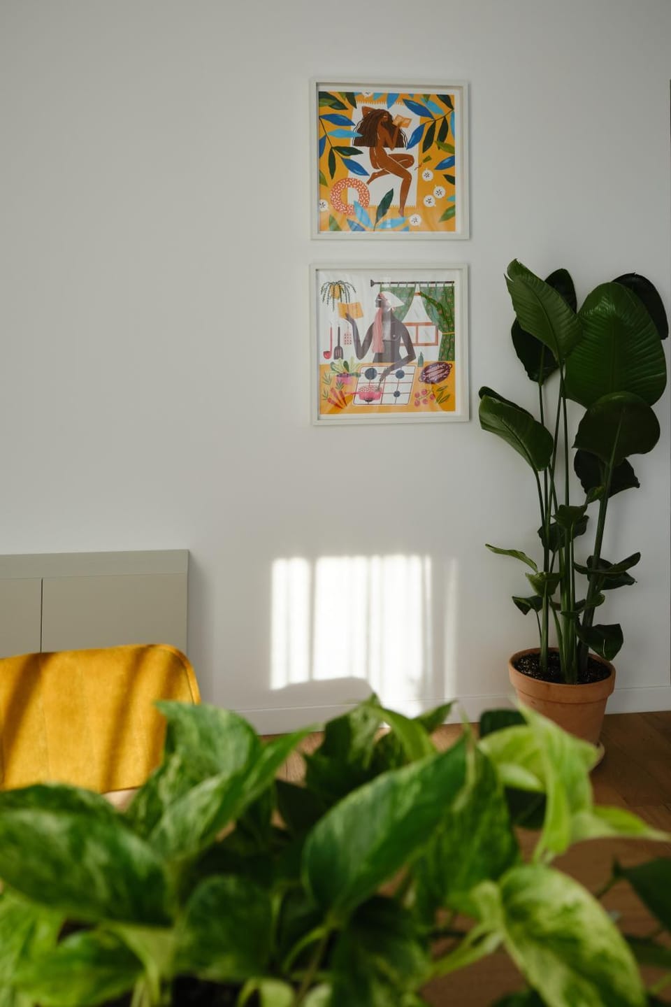 Living room, Decorative detail, Seating area