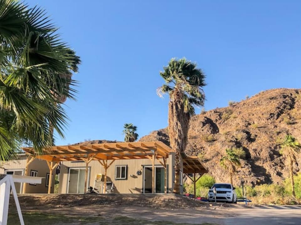 Property building, Natural landscape