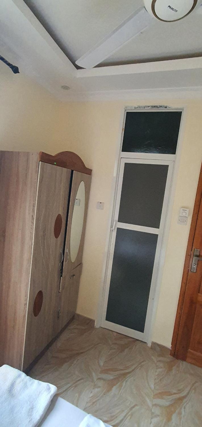 wardrobe, Internal: Not applicable to any particular room