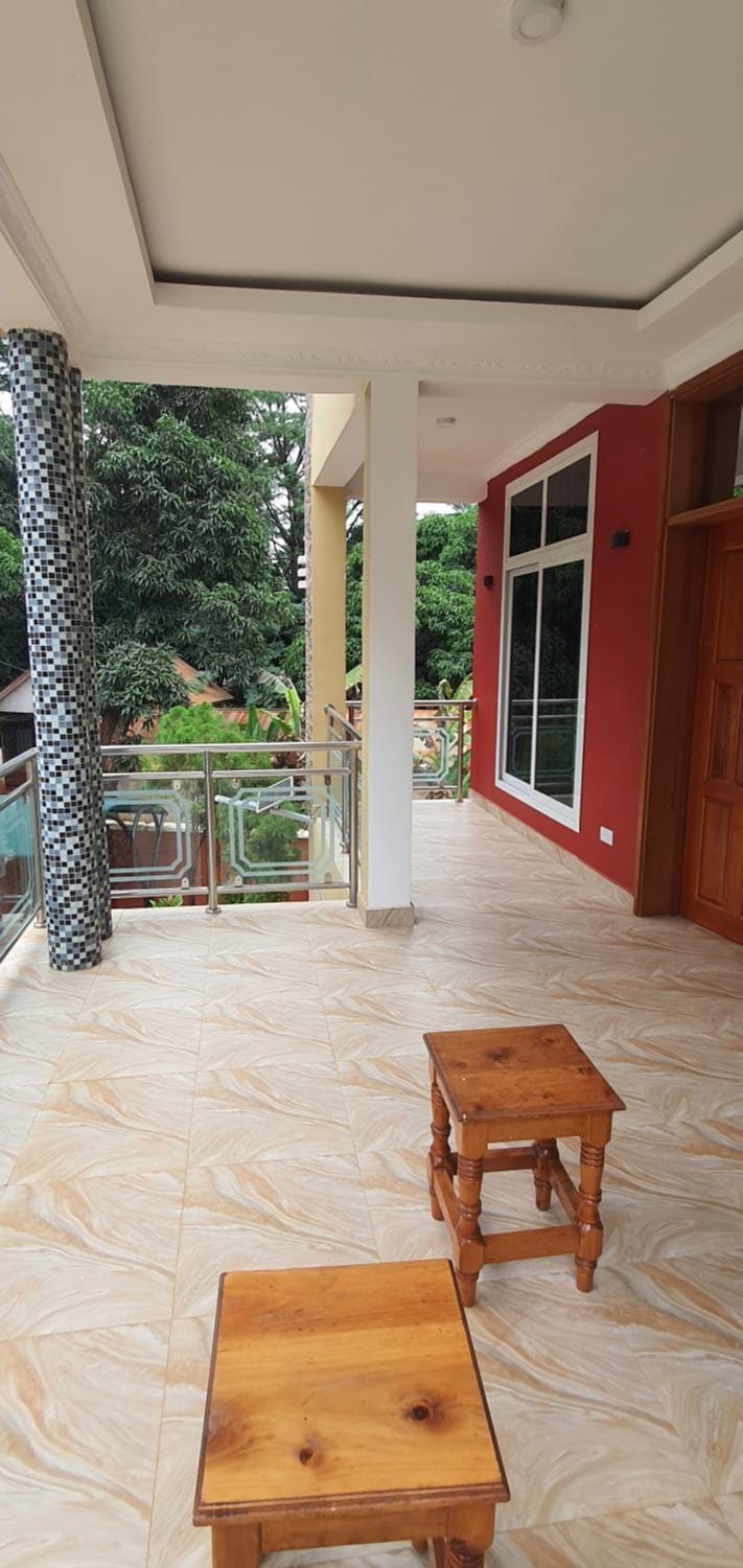 Property building, Patio, Day, Garden, View (from property/room), Balcony/Terrace, Garden view, Street view