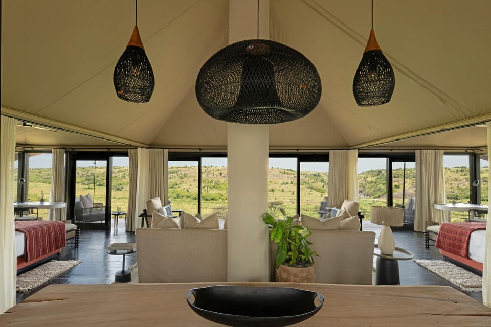 Patio, Bed, View (from property/room), Living room, Seating area, Dining area, Bedroom, Family