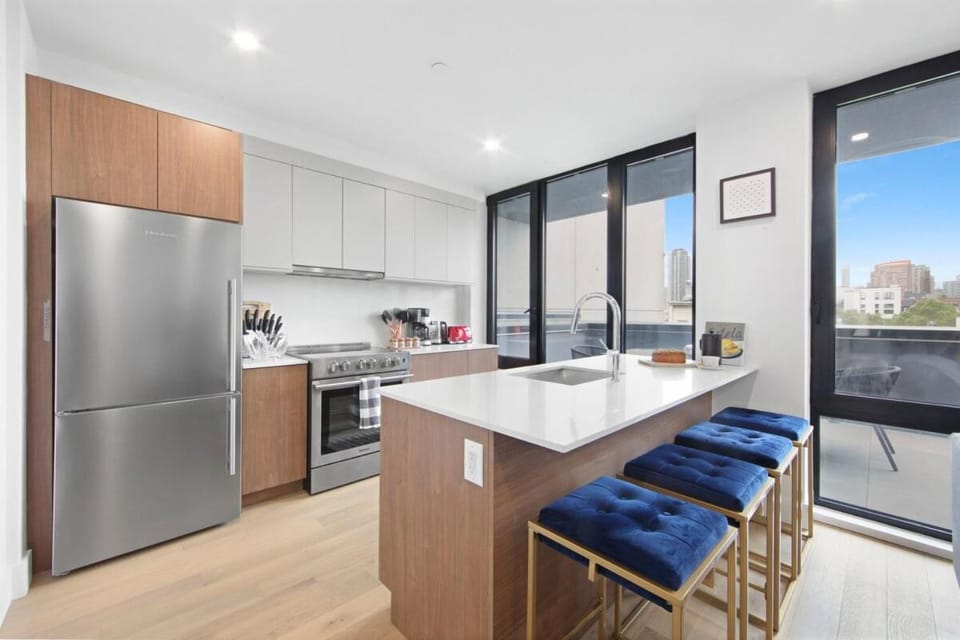 149BK-501 New 2br 2baths with a Private Terrace Apartment in Long Island City