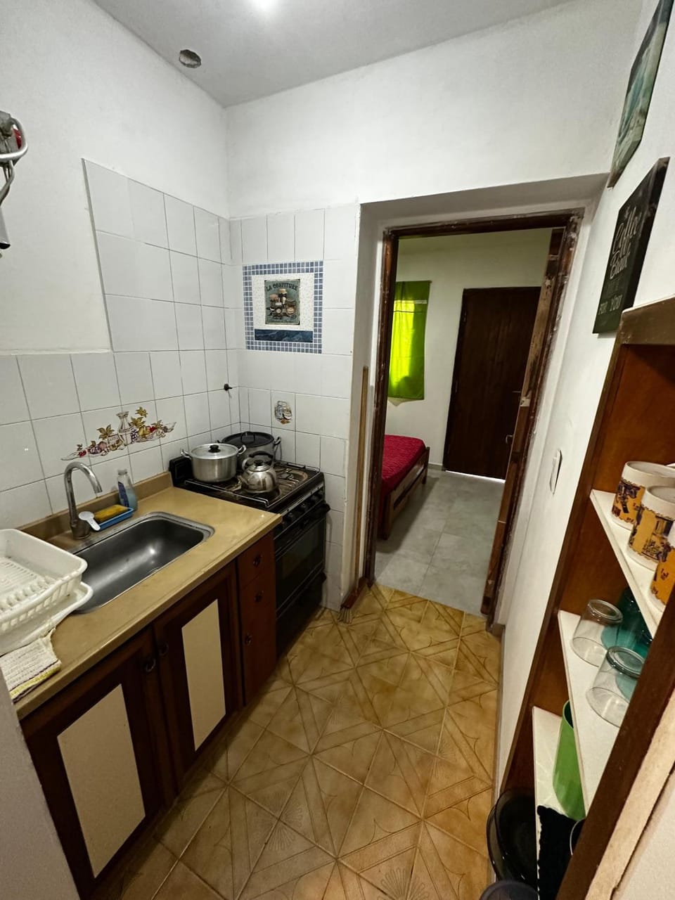 Kitchen or kitchenette