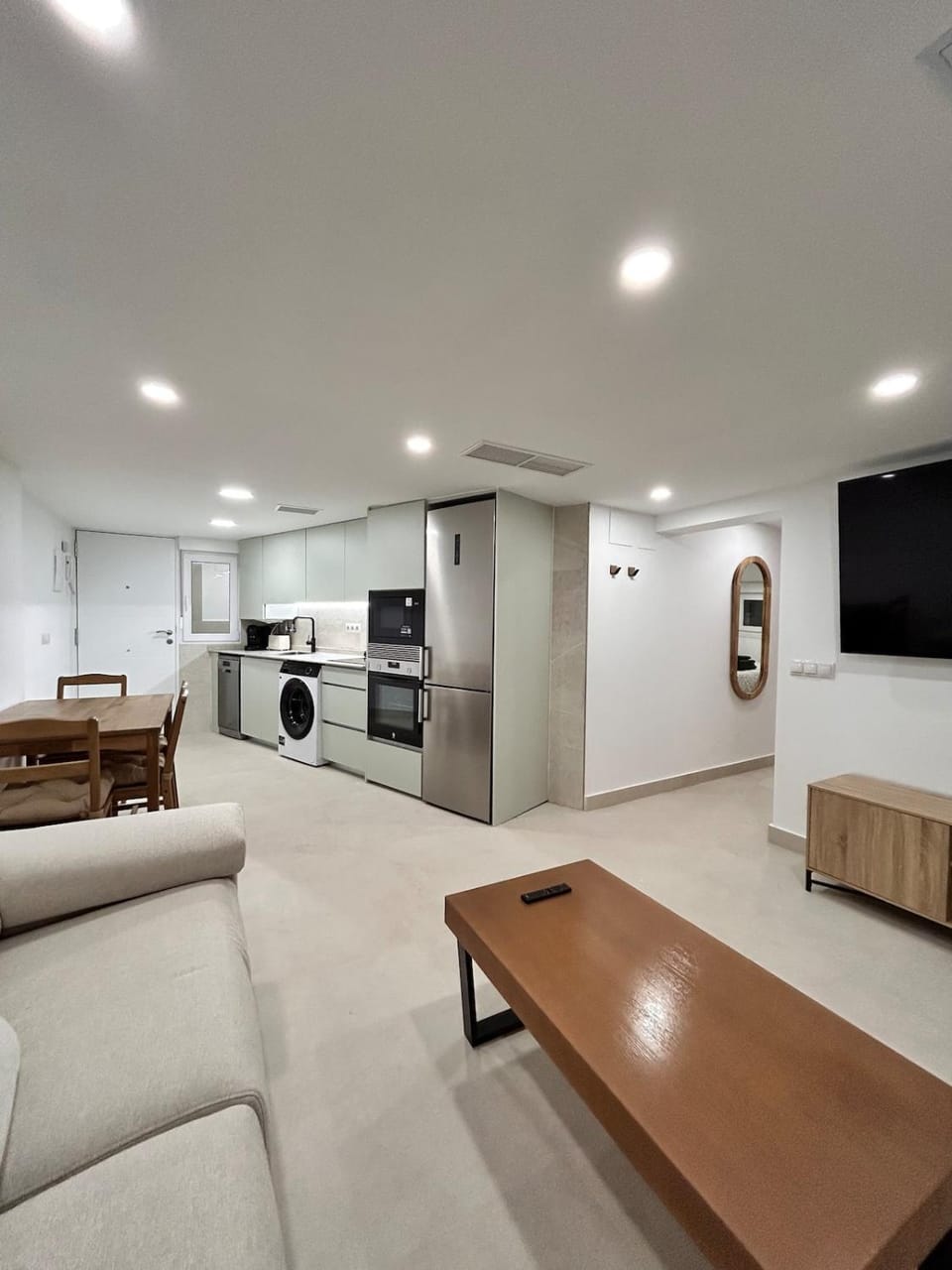 AeroSuites201 Alojamiento Madrid Apartment in Madrid