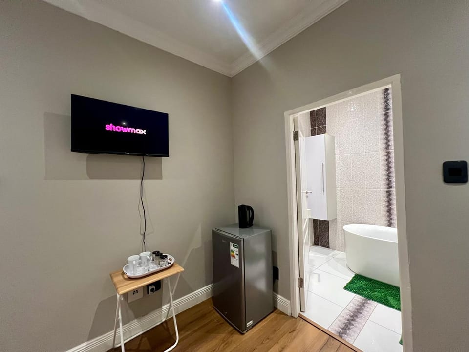 Vinorisa Spa & Lodge Bed and Breakfast in Pretoria
