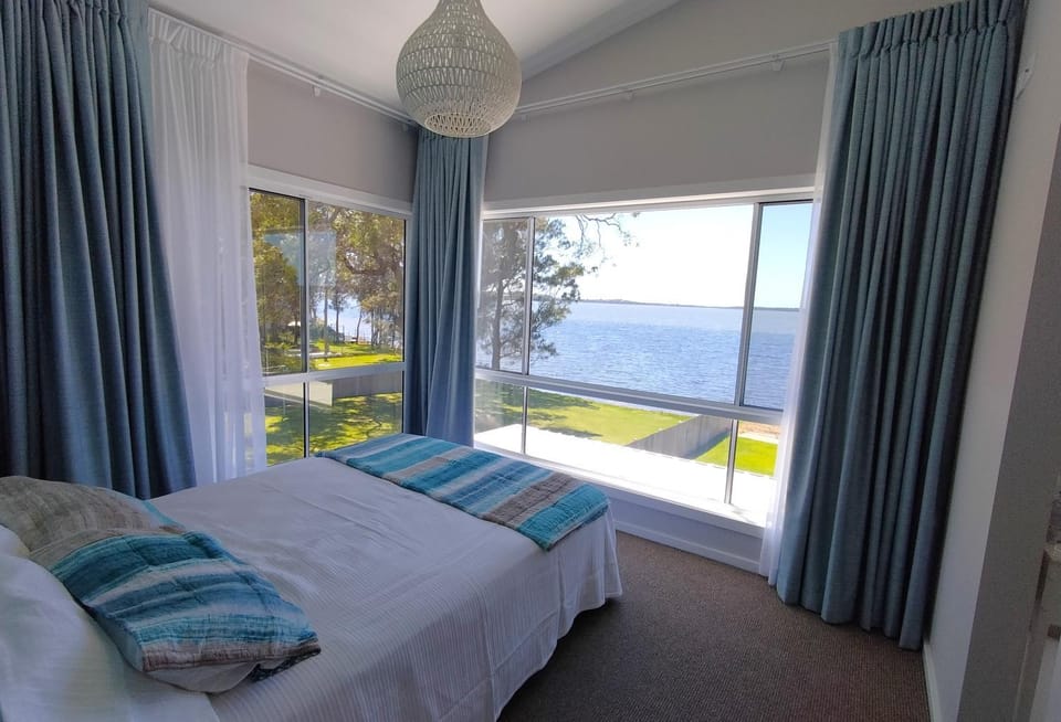 Bed, View (from property/room), Bedroom