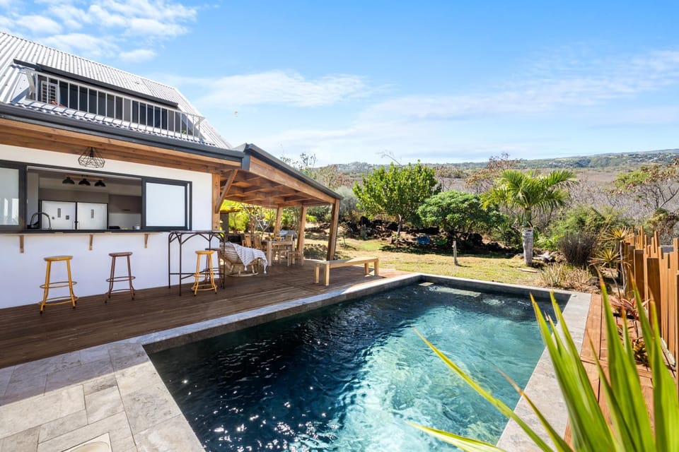 Natural landscape, Balcony/Terrace, Swimming pool